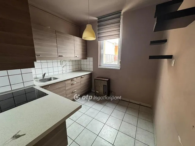 Eladó lakás Szekszárd 57 nm