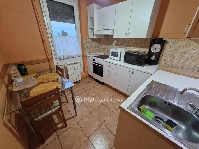Eladó lakás Szekszárd 49 nm