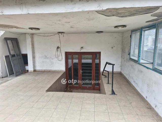 Eladó ház Baja 264 nm