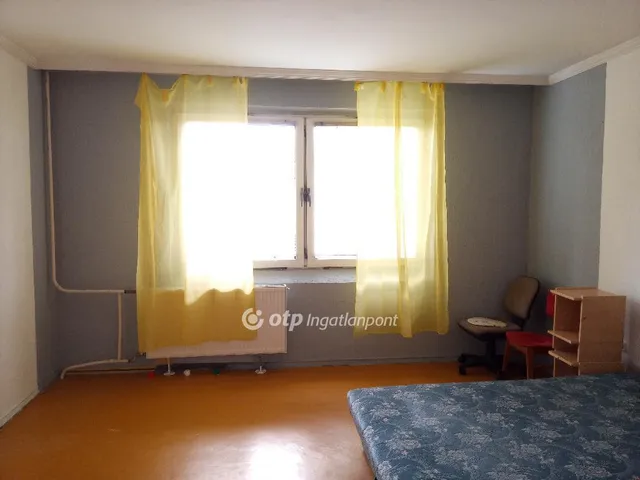 Eladó lakás Dombóvár 28 nm