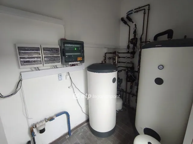 Eladó lakás Szekszárd 77 nm