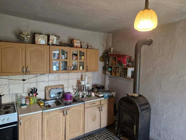 Eladó ház Szakály 90 nm