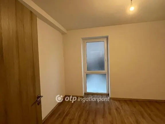 Eladó lakás Szekszárd 147 nm