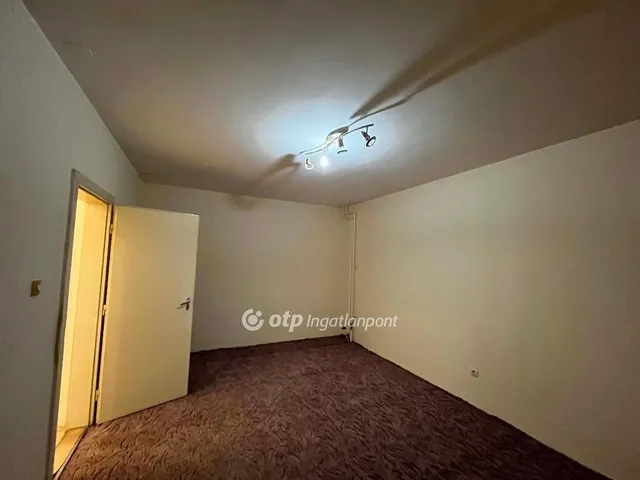 Eladó lakás Szekszárd, Bakta 40 nm