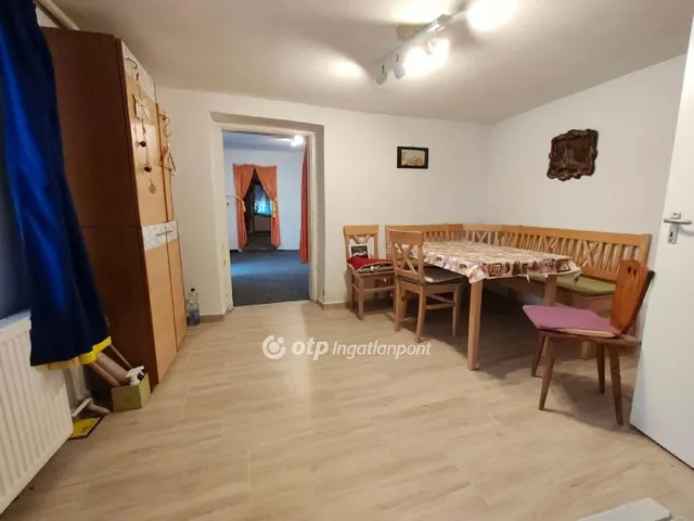 Eladó ház Őcsény 88 nm