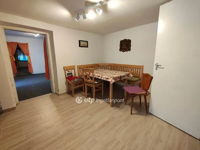 Eladó ház Őcsény 88 nm
