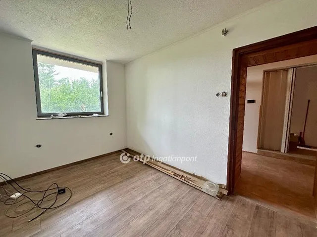Eladó ház Szekszárd 250 nm