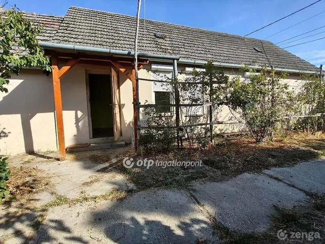 Eladó ház Pusztahencse 91 nm