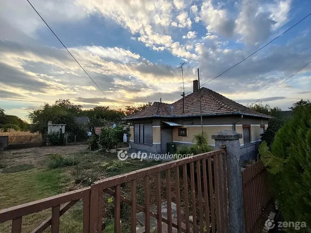 Eladó ház Kajdacs 80 nm