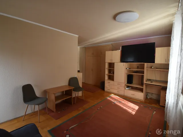 Kiadó lakás Budapest VIII. kerület, Századosnegyed 46 nm