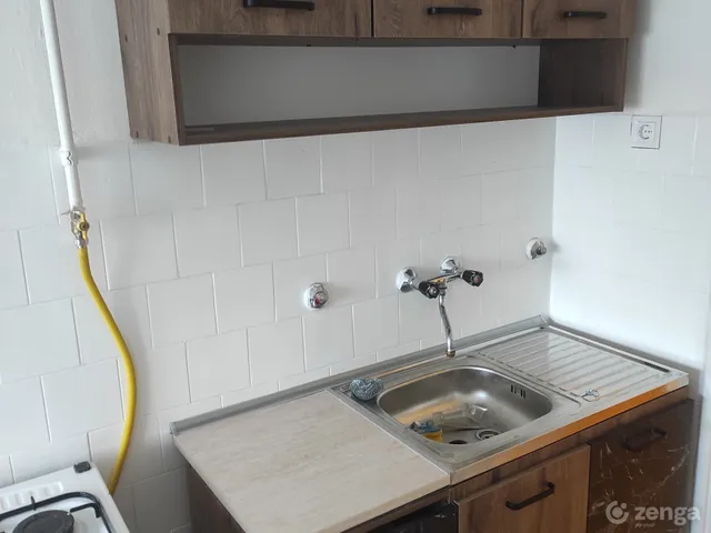 Eladó lakás Szolnok, Tallinn 40 nm