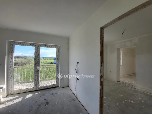 Eladó lakás Szántód 55 nm