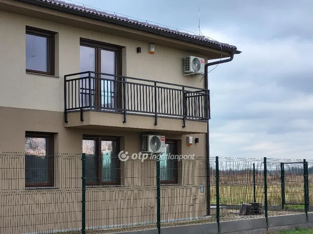 Eladó lakás Szántód 55 nm