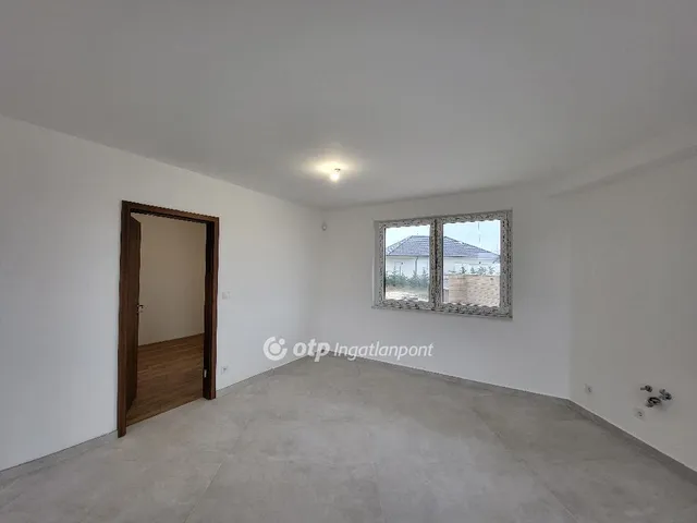 Eladó lakás Szántód 72 nm