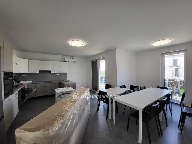 Eladó lakás Budapest XVI. kerület 123 nm