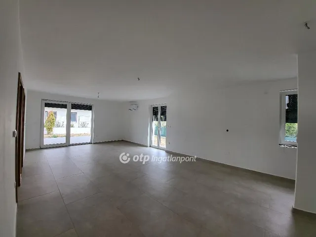 Eladó lakás Siófok, Fokihegy 91 nm