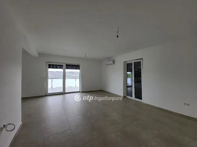 Eladó lakás Siófok 102 nm