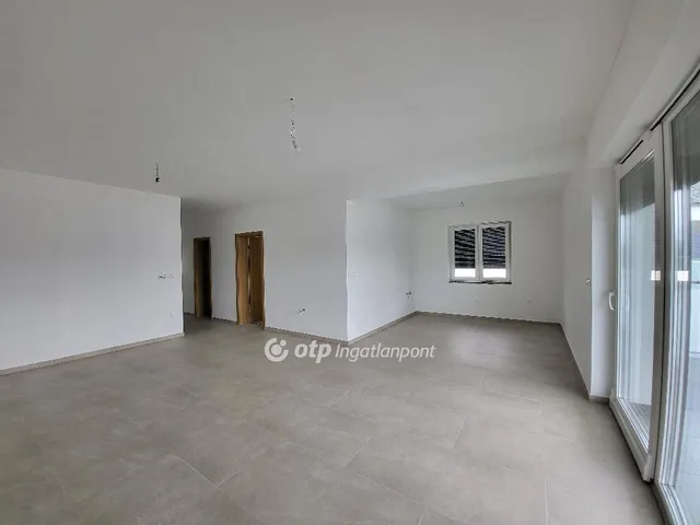 Eladó lakás Siófok, Fokihegy 102 nm