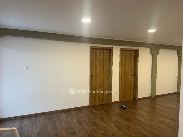 Eladó ház Siófok 420 nm