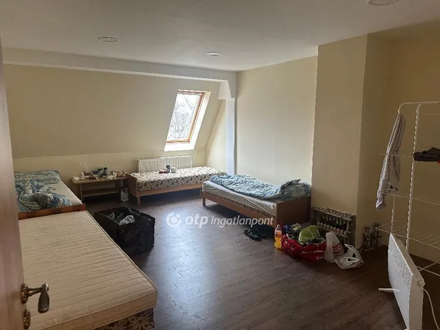 Eladó ház Siófok 420 nm