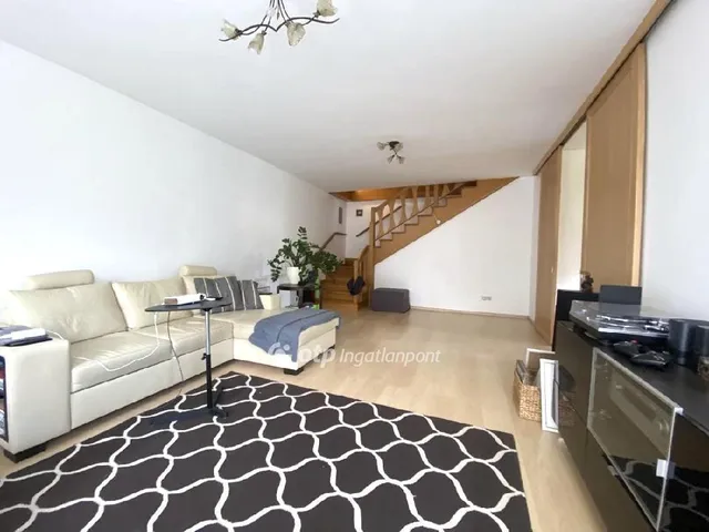 Eladó ház Budapest XXII. kerület 360 nm