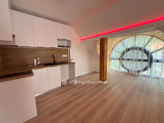 Kiadó lakás Siófok 37 nm