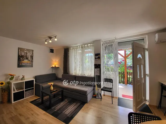 Eladó ház Siófok, Ezüstpart 68 nm