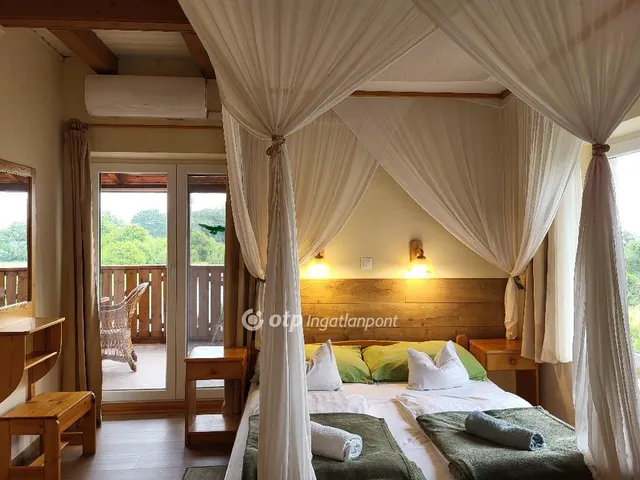 Eladó ház Hévíz 459 nm