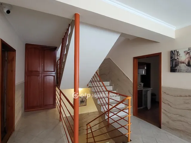 Eladó kereskedelmi és ipari ingatlan Siófok 570 nm