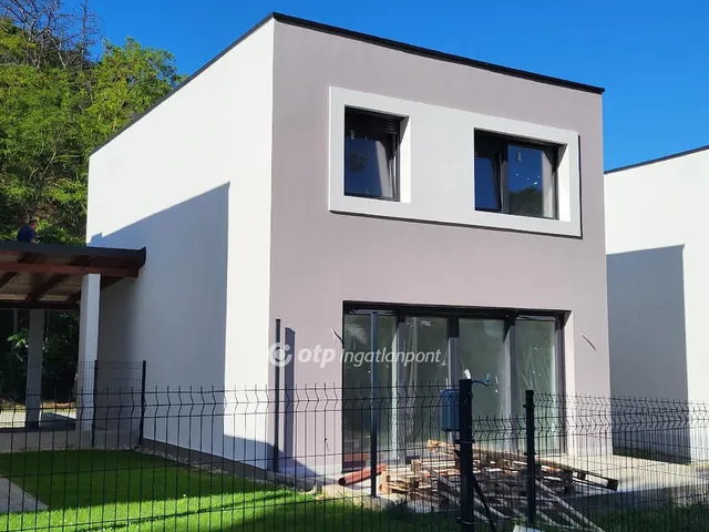 Eladó ház Balatonföldvár 120 nm