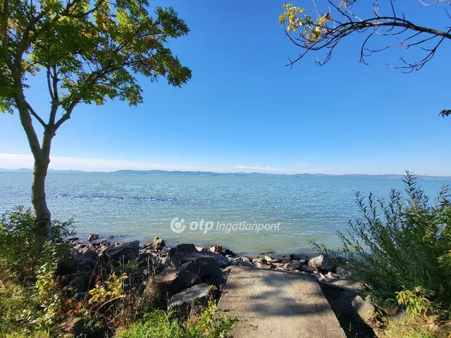 Eladó lakás Balatonszemes 61 nm