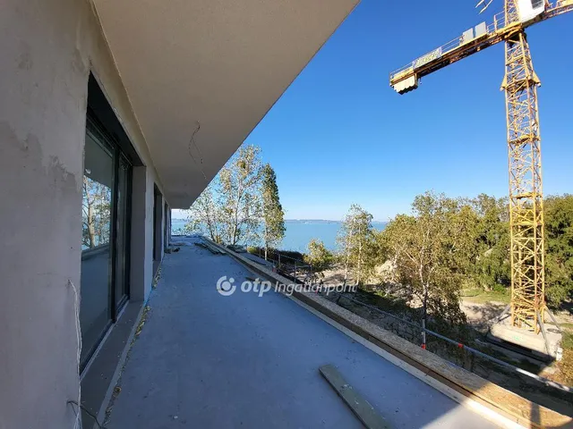 Eladó lakás Balatonszemes 53 nm