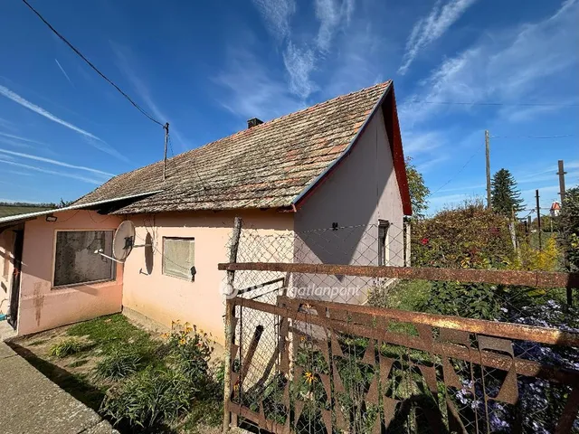 Eladó ház Somogymeggyes 86 nm