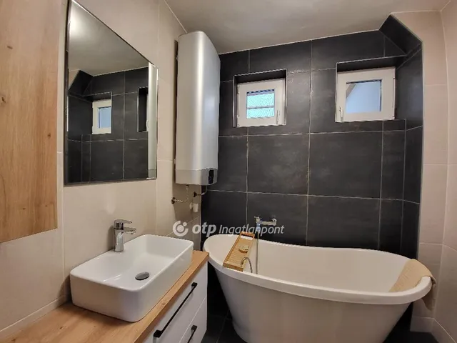 Eladó ház Siófok 121 nm