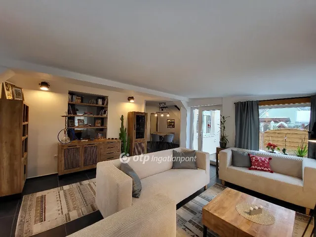 Eladó ház Siófok 121 nm