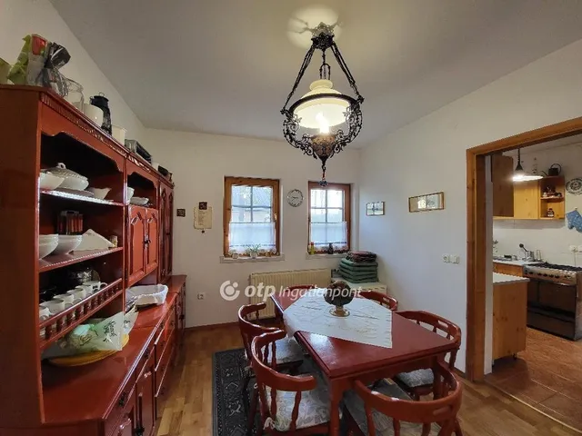 Eladó ház Zamárdi 143 nm