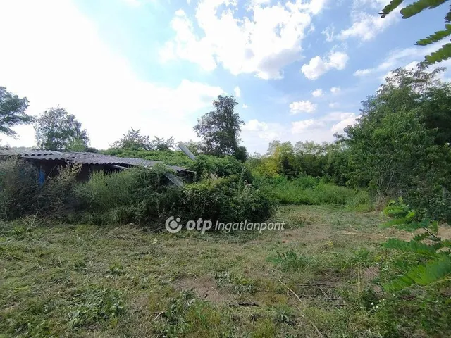 Eladó ház Tamási 61 nm