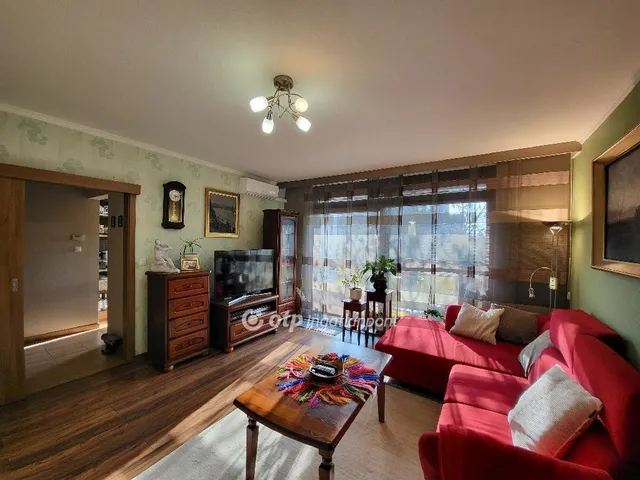 Eladó lakás Siófok 78 nm