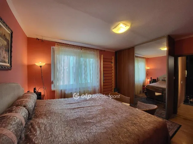 Eladó lakás Siófok 78 nm