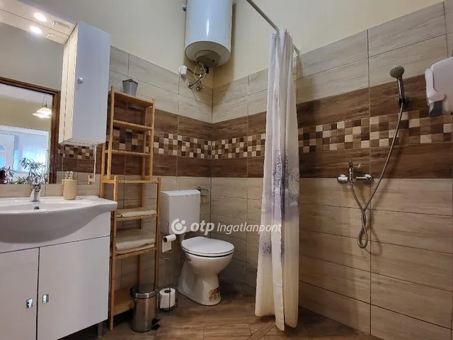 Eladó ház Zamárdi 193 nm