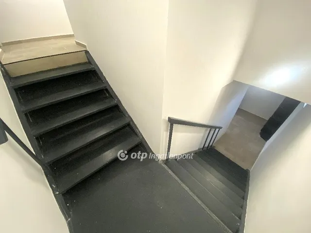 Eladó ház Lulla 380 nm