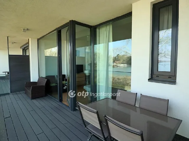 Eladó lakás Siófok 77 nm