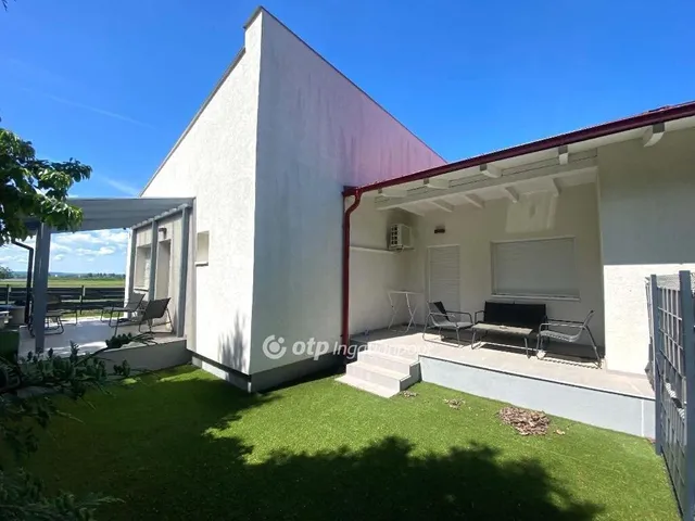 Eladó ház Siófok 161 nm