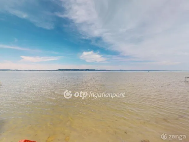 Eladó ház Balatonboglár 250 nm