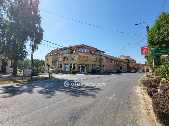 Eladó kereskedelmi és ipari ingatlan Tab 90 nm