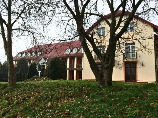 Eladó kereskedelmi és ipari ingatlan Alsópáhok, Balassi Bálint utca 4 1717 nm