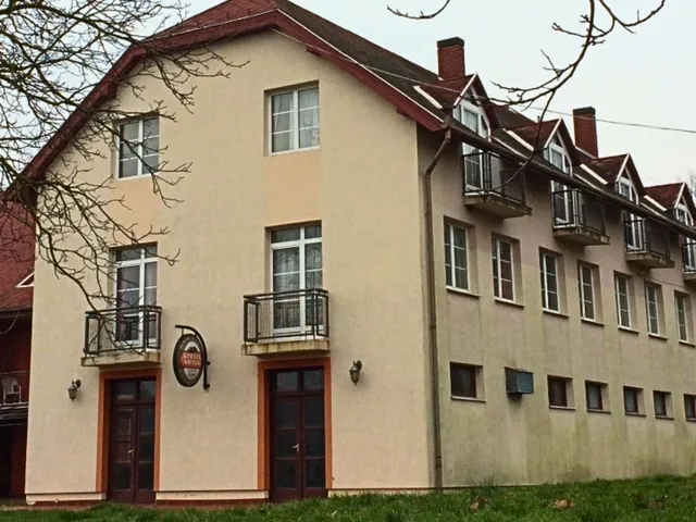 Eladó kereskedelmi és ipari ingatlan Alsópáhok, Balassi Bálint utca 4 1717 nm