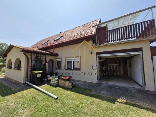 Eladó ház Szántód 155 nm