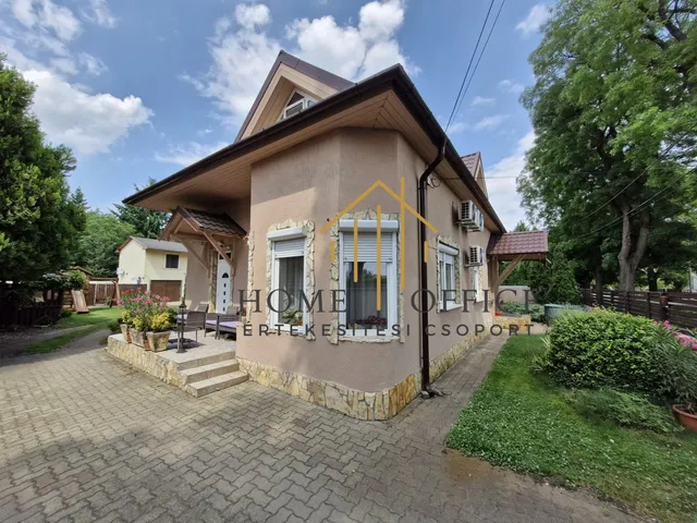 Eladó ház Debrecen 280 nm