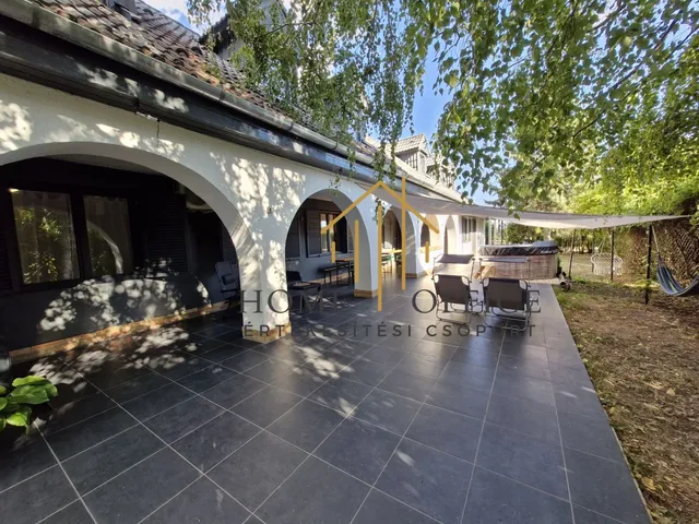 Eladó kereskedelmi és ipari ingatlan Füle 380 nm